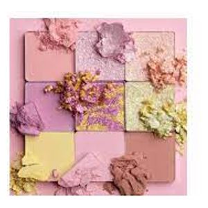 Huda Beauty Pastels Rose Eyeshadow Palette