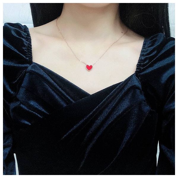  قلادة نسائية أنيقة - ذهبي 